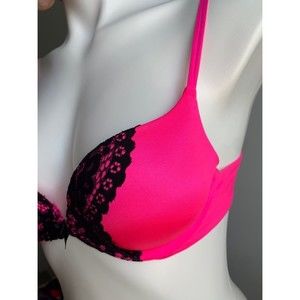 Victorias Secret Very Sexy Push-Up Bra